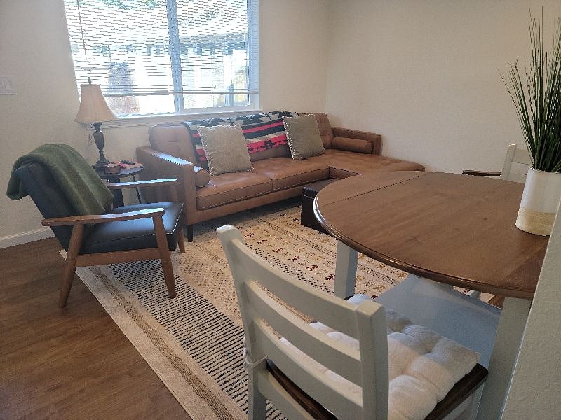 Furnished Finder property 481568_1 photo 4