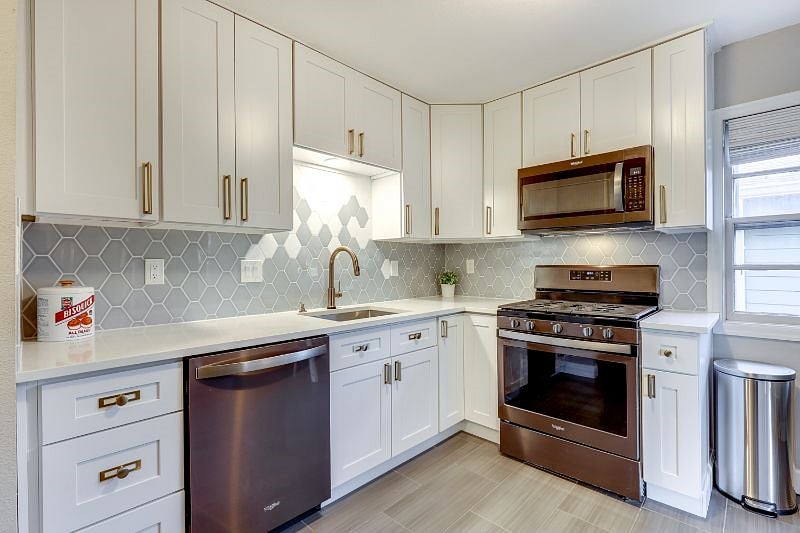 Furnished Finder property 481636_1 photo 14