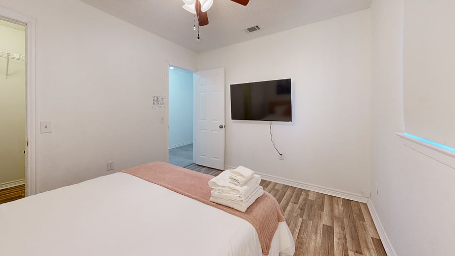Furnished Finder property 481648_1 photo 12