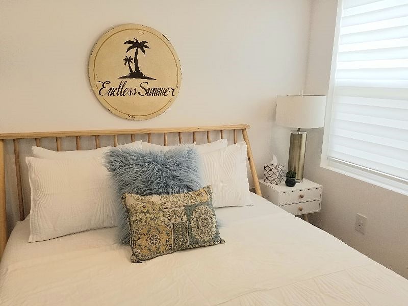 Queen bedroom
