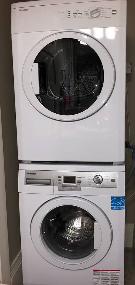 Brandnew washer and dryer for easy laundry during your stay