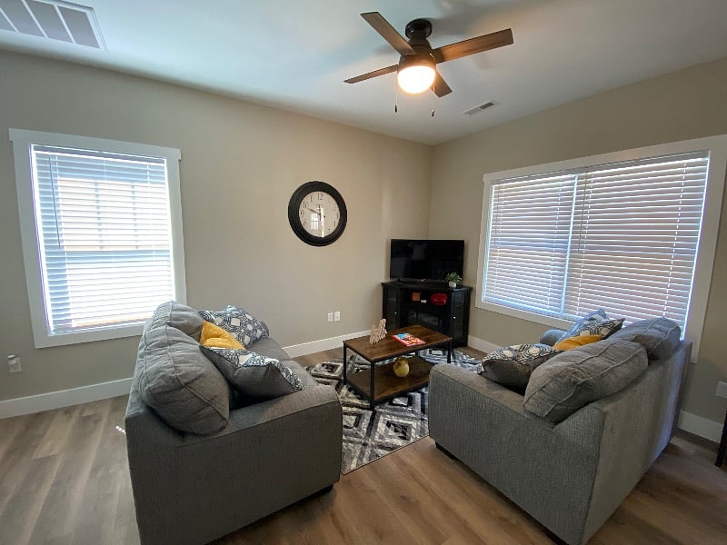 Furnished Finder property 481733_1 photo 3