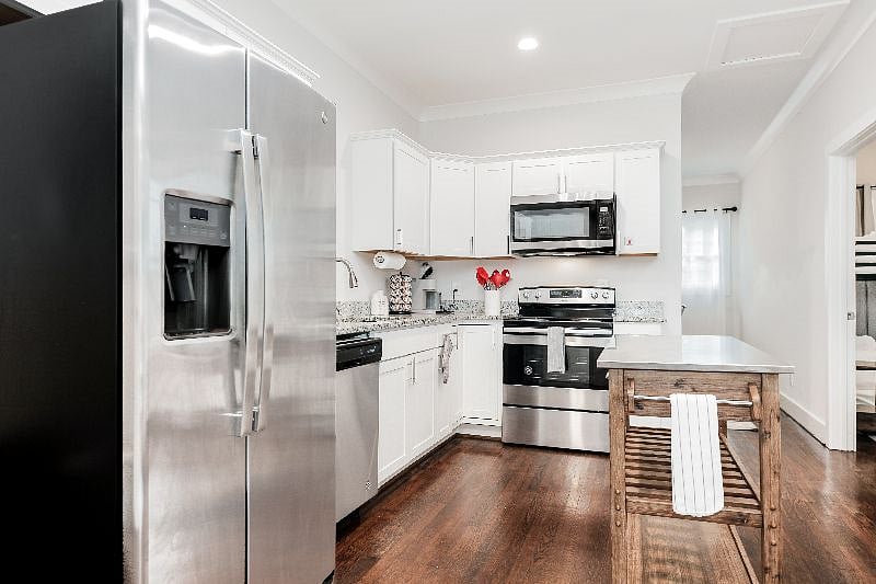 Furnished Finder property 481931_1 photo 8