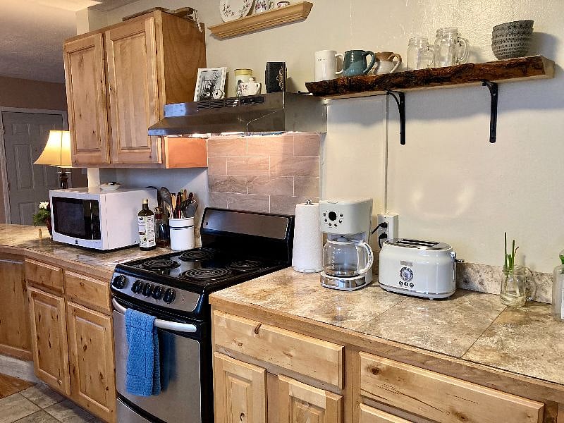 Furnished Finder property 482049_1 photo 10