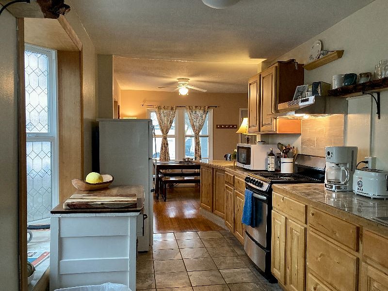 Furnished Finder property 482049_1 photo 9