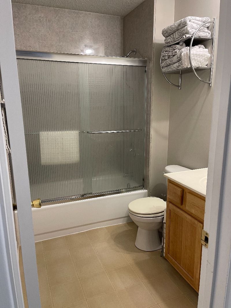 Furnished Finder property 482061_1 photo 9