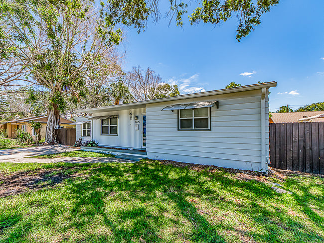 Furnished Finder property 482067_1 photo 34