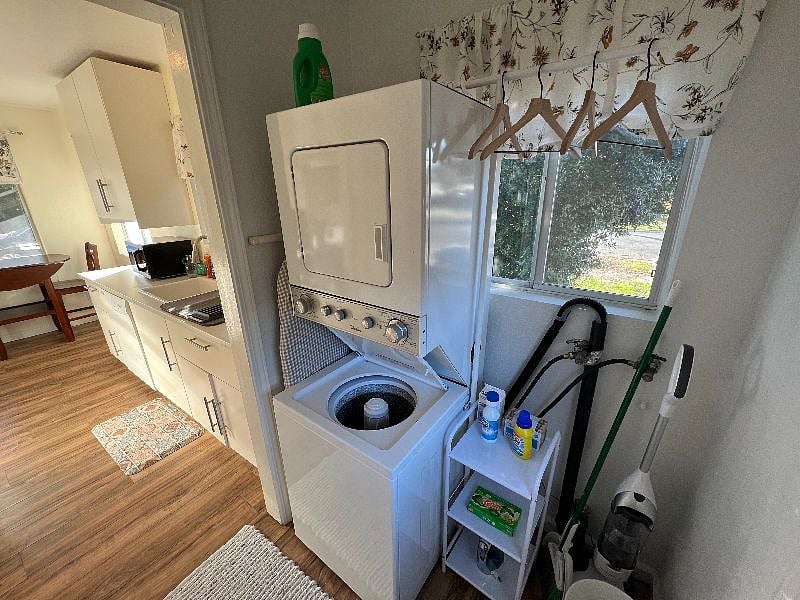 Furnished Finder property 482101_1 photo 9