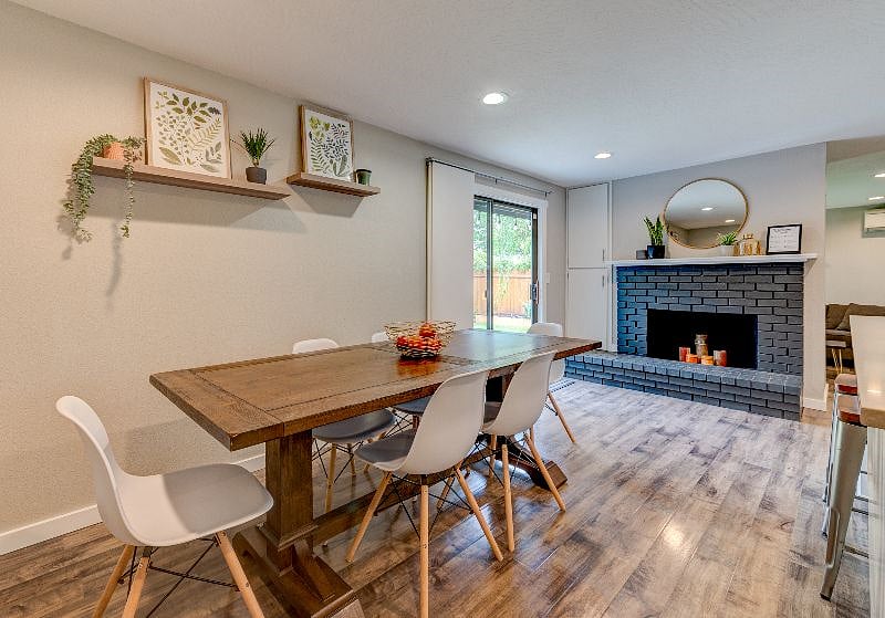 Furnished Finder property 482172_1 photo 4