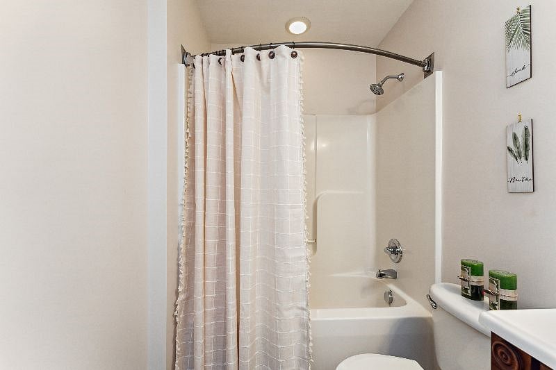 Furnished Finder property 482214_1 photo 26