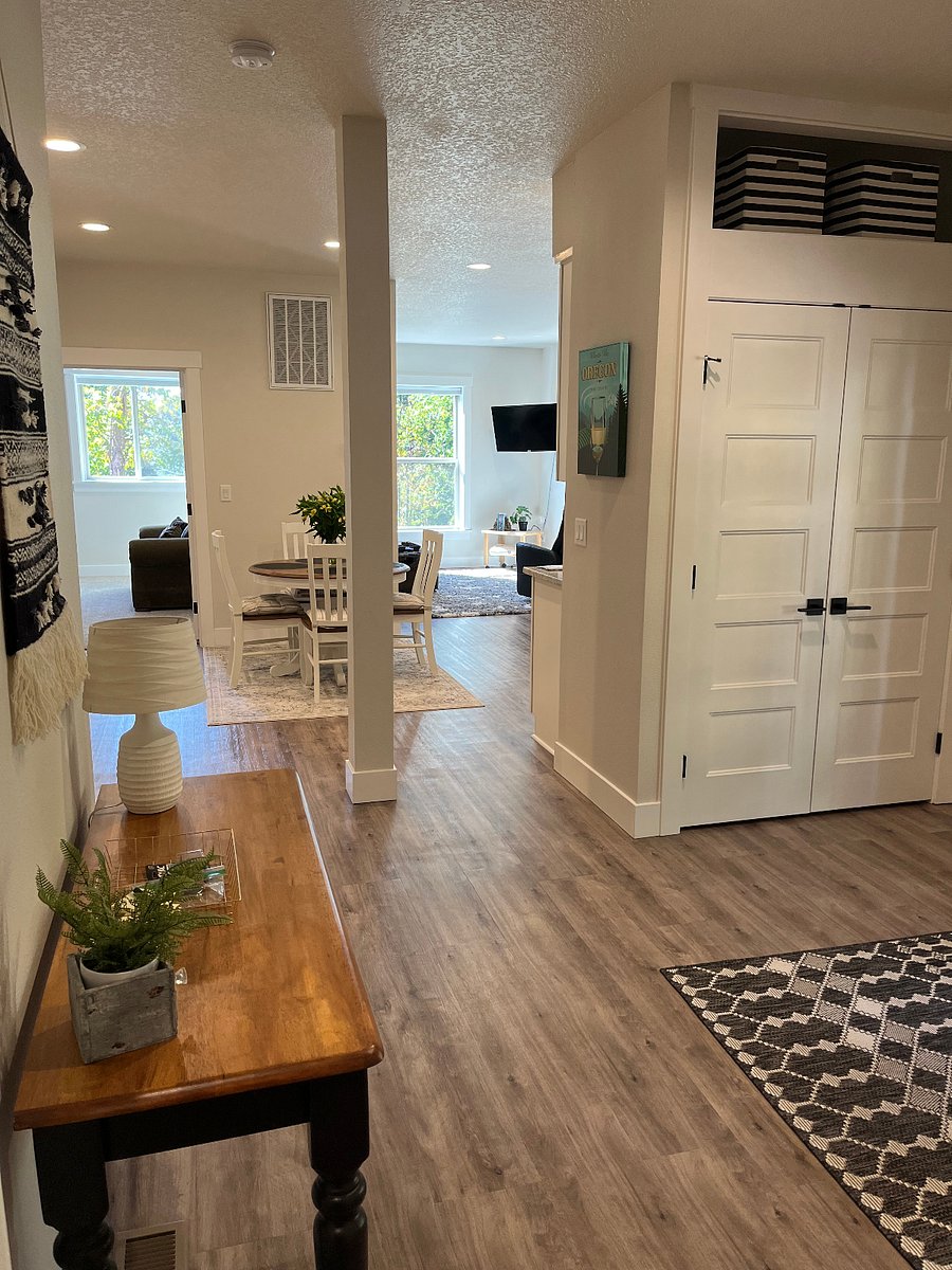 Furnished Finder property 482218_1 photo 3