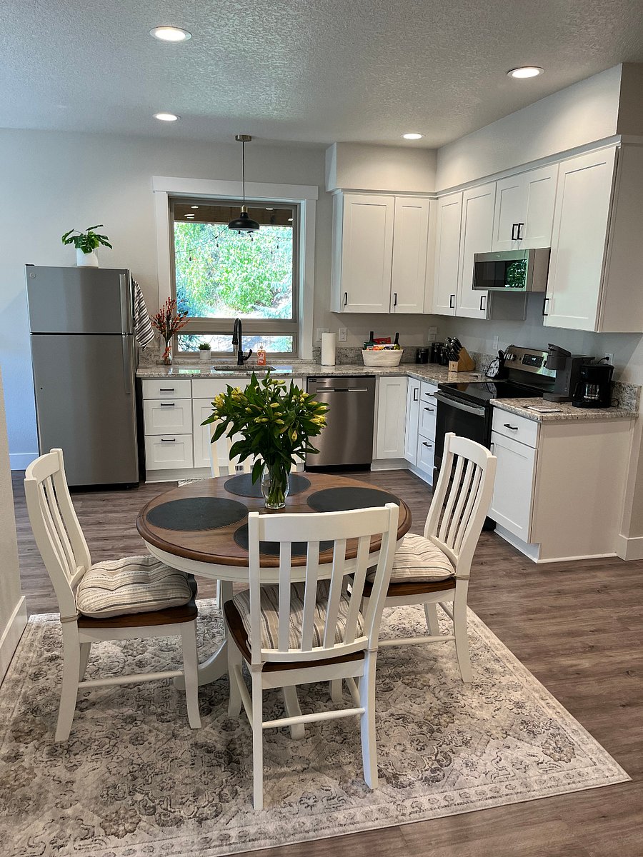 Furnished Finder property 482218_1 photo 4