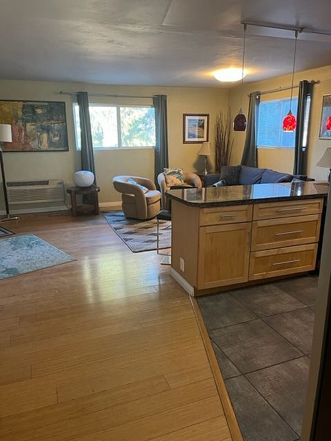 Furnished Finder property 482224_1 photo 6