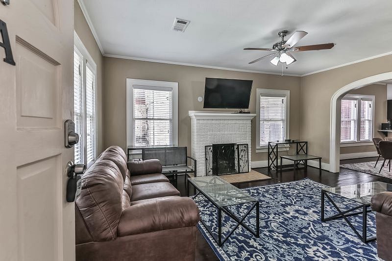 Furnished Finder property 482232_1 photo 3