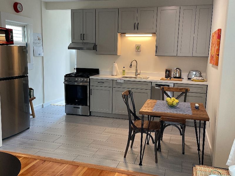 Furnished Finder property 482270_1 photo 5