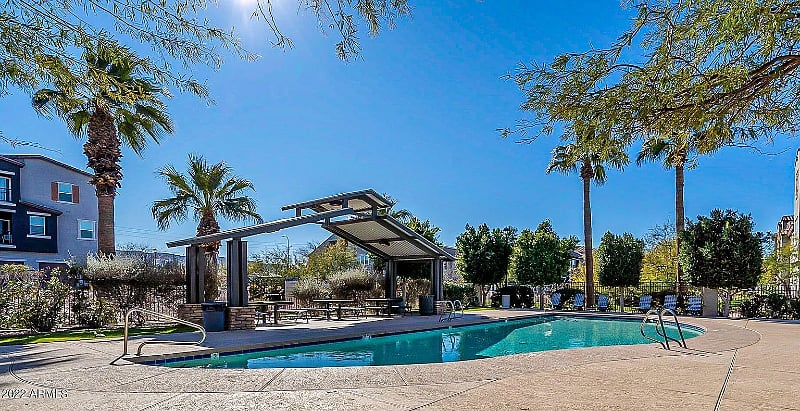 Furnished Finder property 482339_1 photo 3