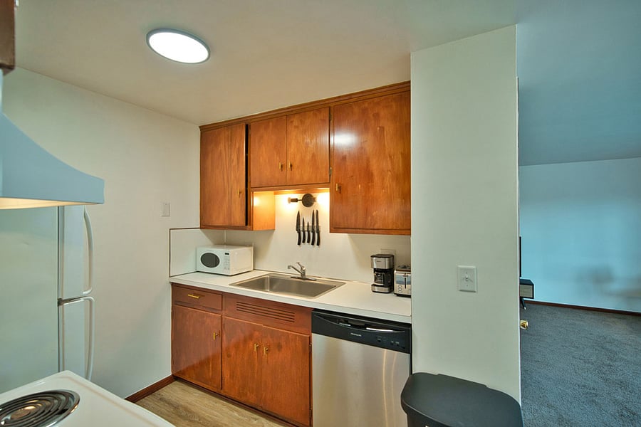 Furnished Finder property 482372_7 photo 10