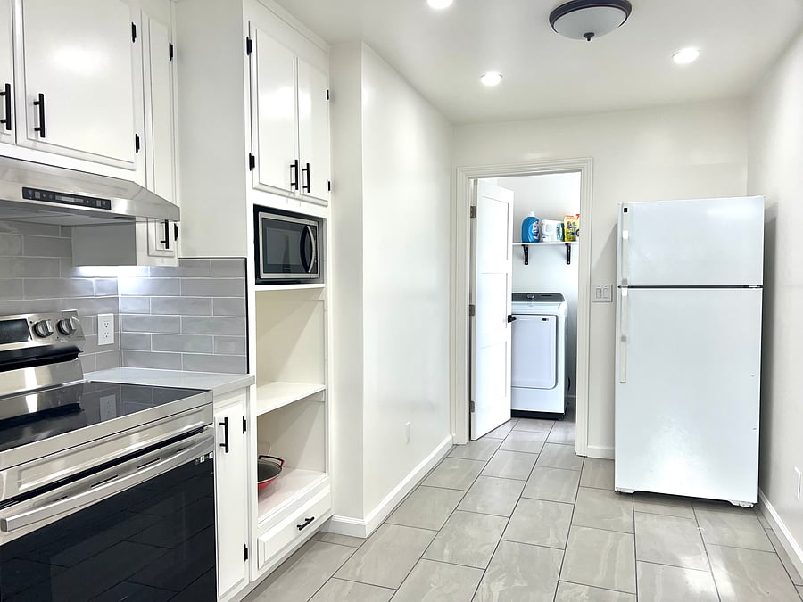 Furnished Finder property 482404_1 photo 27