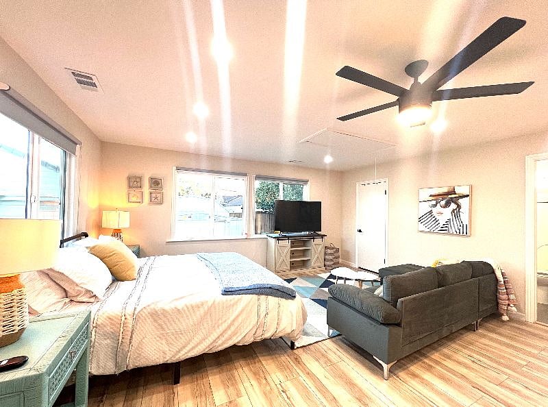 Furnished Finder property 482404_2 photo 18