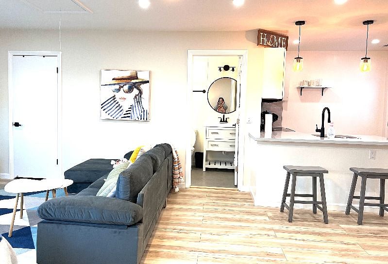 Furnished Finder property 482404_2 photo 21