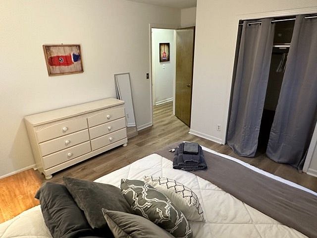 Furnished Finder property 482410_1 photo 3
