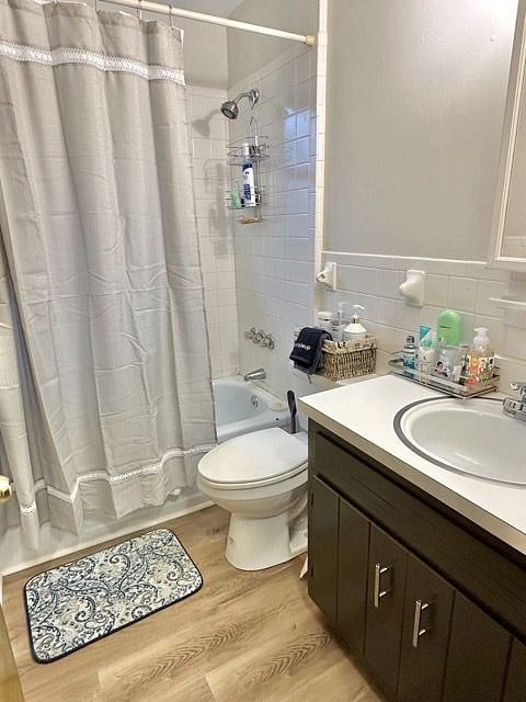 Furnished Finder property 482410_1 photo 4