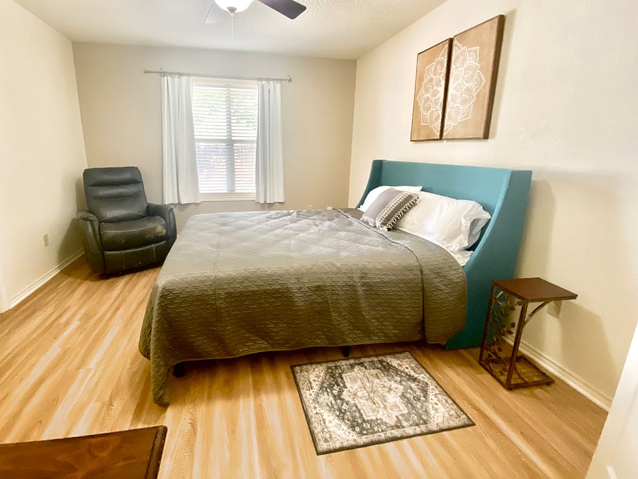 Furnished Finder property 482443_1 photo 4