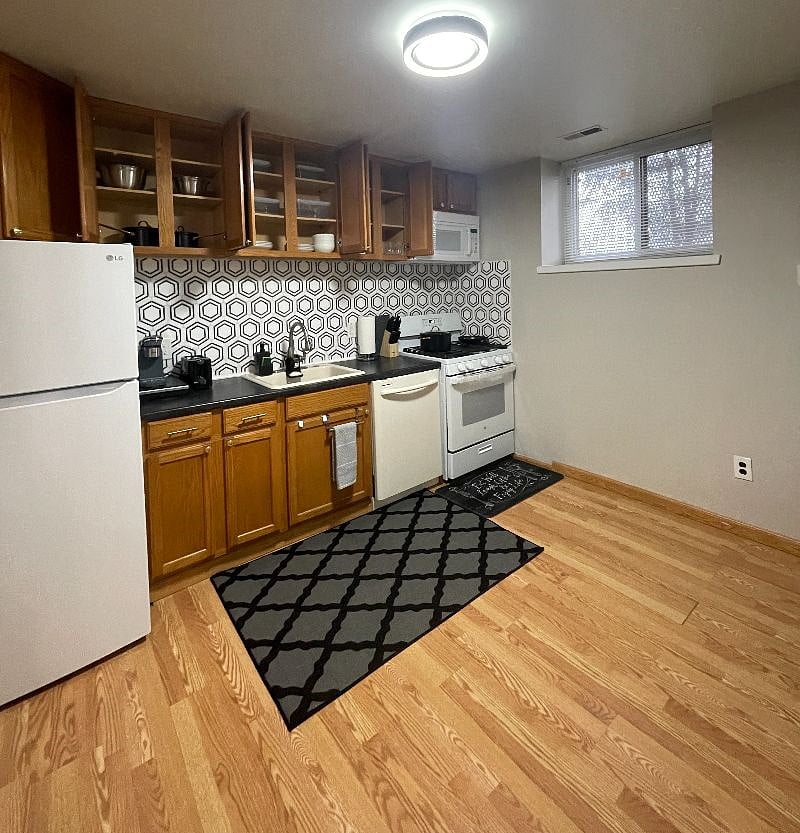 Furnished Finder property 482471_1 photo 16