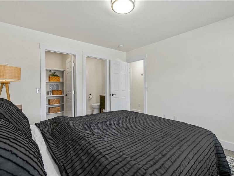 Furnished Finder property 482483_1 photo 20