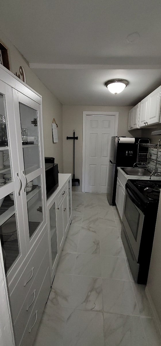 Furnished Finder property 482500_2 photo 9