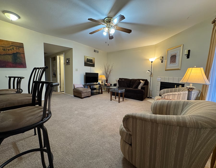 Furnished Finder property 482516_1 photo 2