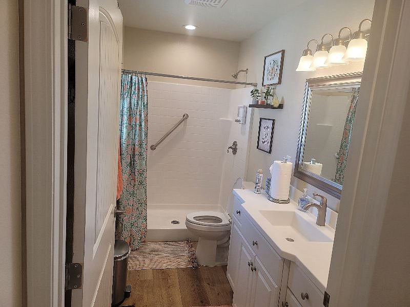 Furnished Finder property 482690_1 photo 3