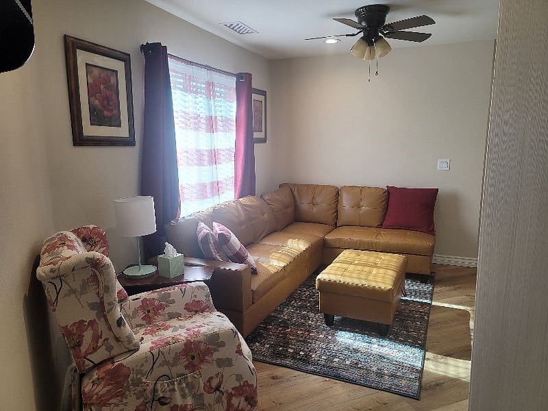 Furnished Finder property 482690_1 photo 7