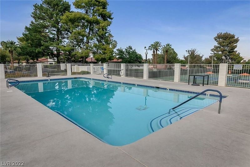 Furnished Finder property 482703_1 photo 18