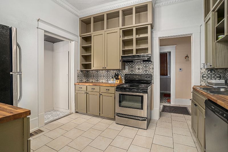 Furnished Finder property 482729_1 photo 7