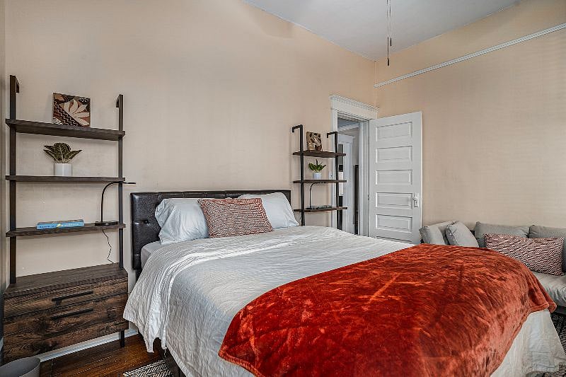 Furnished Finder property 482729_1 photo 16
