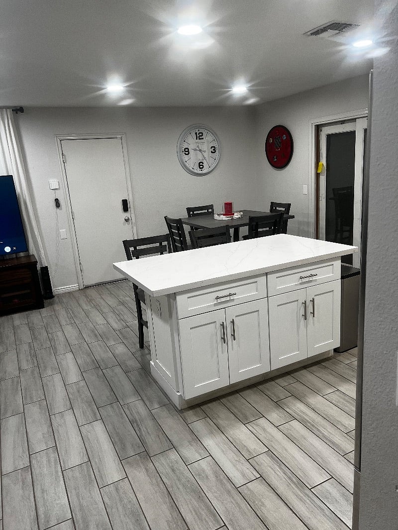 Furnished Finder property 482746_1 photo 8