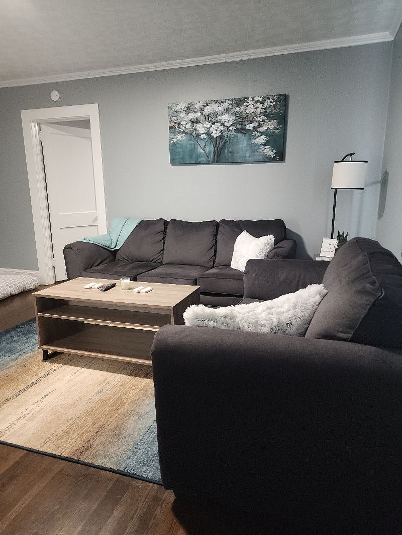 Furnished Finder property 482866_2 photo 2