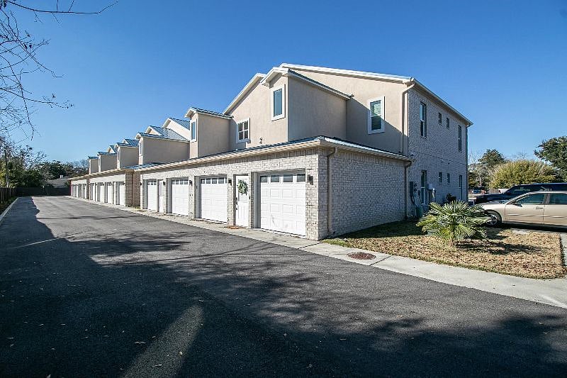 Furnished Finder property 482907_1 photo 24