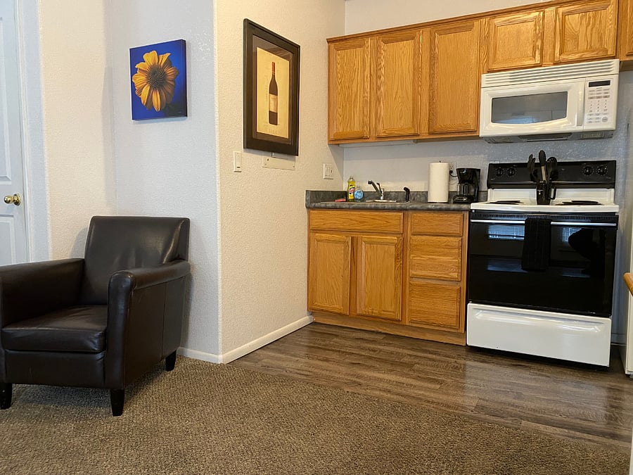 Furnished Finder property 482916_1 photo 13