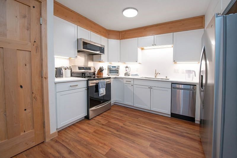 Furnished Finder property 482919_1 photo 4