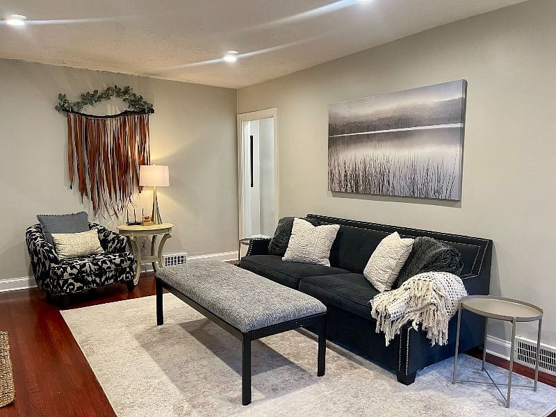 Furnished Finder property 482929_1 photo 3