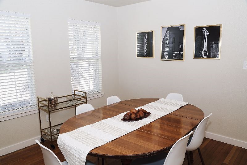 Dining room seats 6 with a bar tray