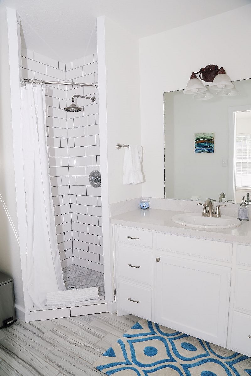 In suite primary bath