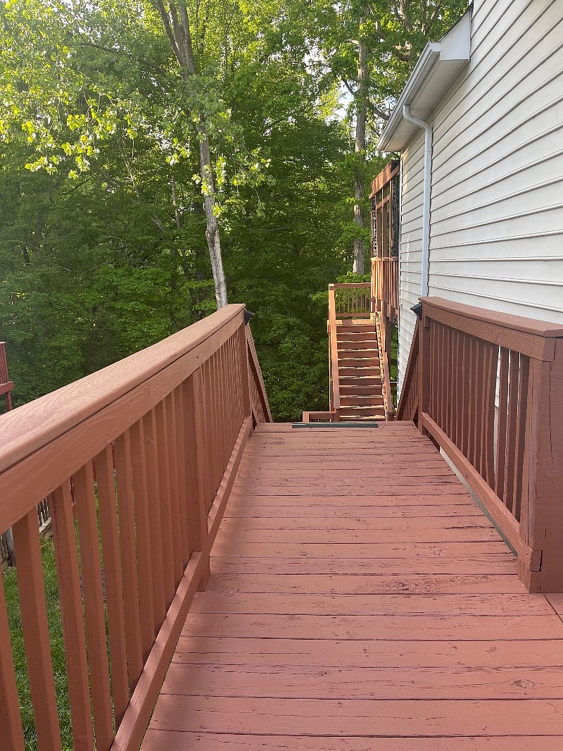 Separate walkway