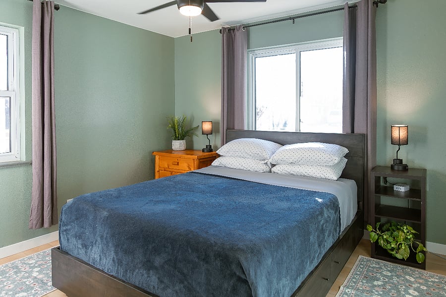 Queen Bedroom