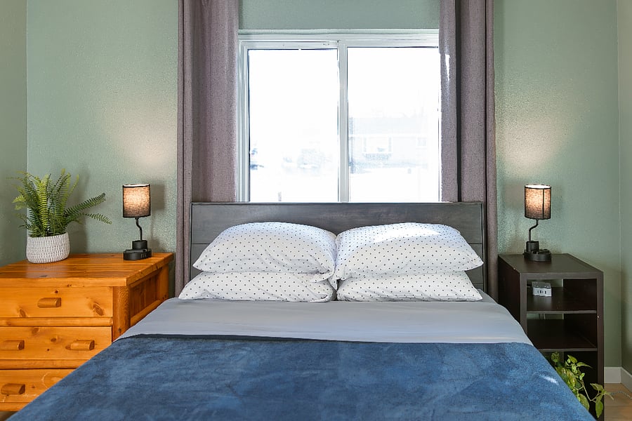 Queen Bedroom