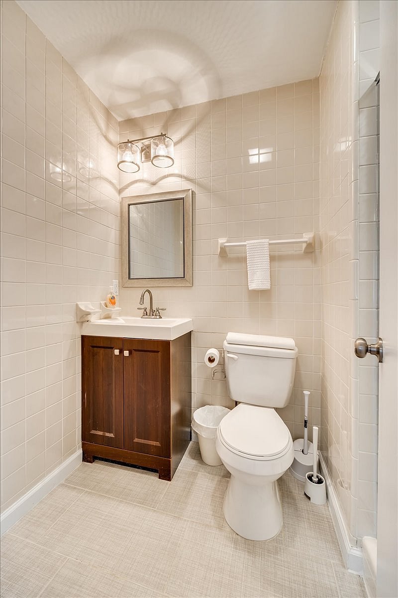 Furnished Finder property 483005_1 photo 23