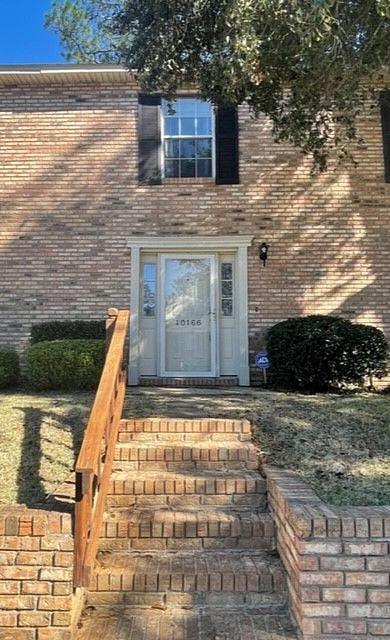 Front door (taken from the 2 parking spaces in front). 