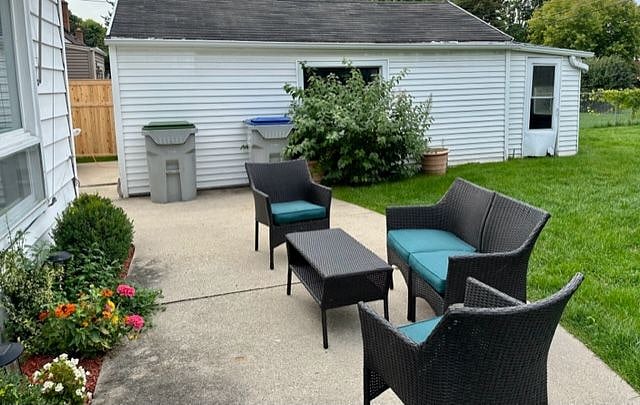 Furnished Finder property 483152_1 photo 7